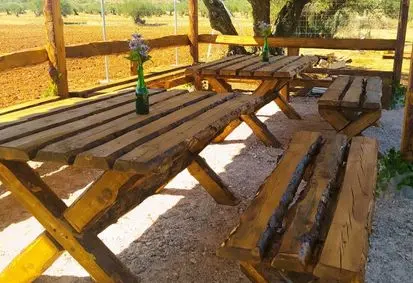 mesa de picnic el olivir miniatura